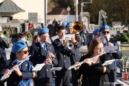 »Njihov pogum in trpljenje živita naprej v naših srcih (14)